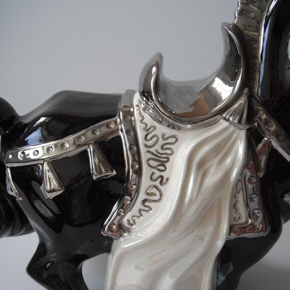 Vtg Large Porcelain Ceramic Clydesdale Horse Figurine Statue Black White Silver - Picture 8 of 9